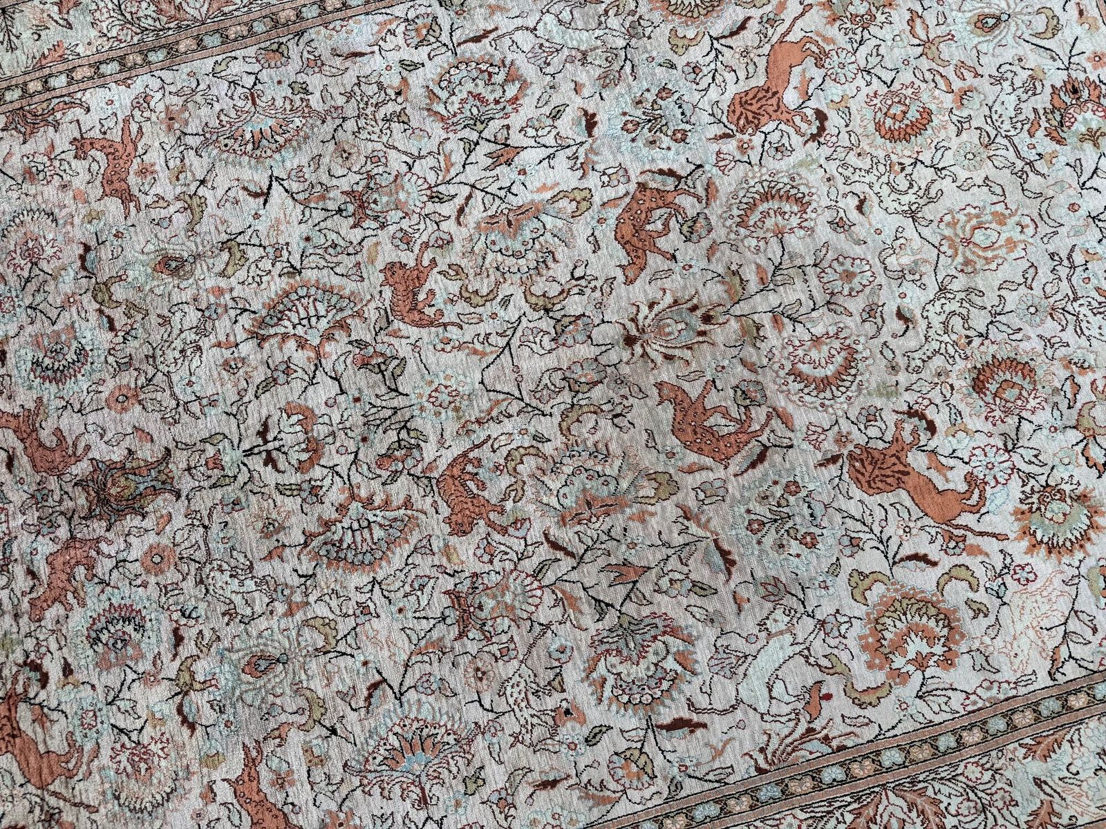 Textiles Vintage Turkish Silk Kayseri Rug 2.14m X 1.39m photo
