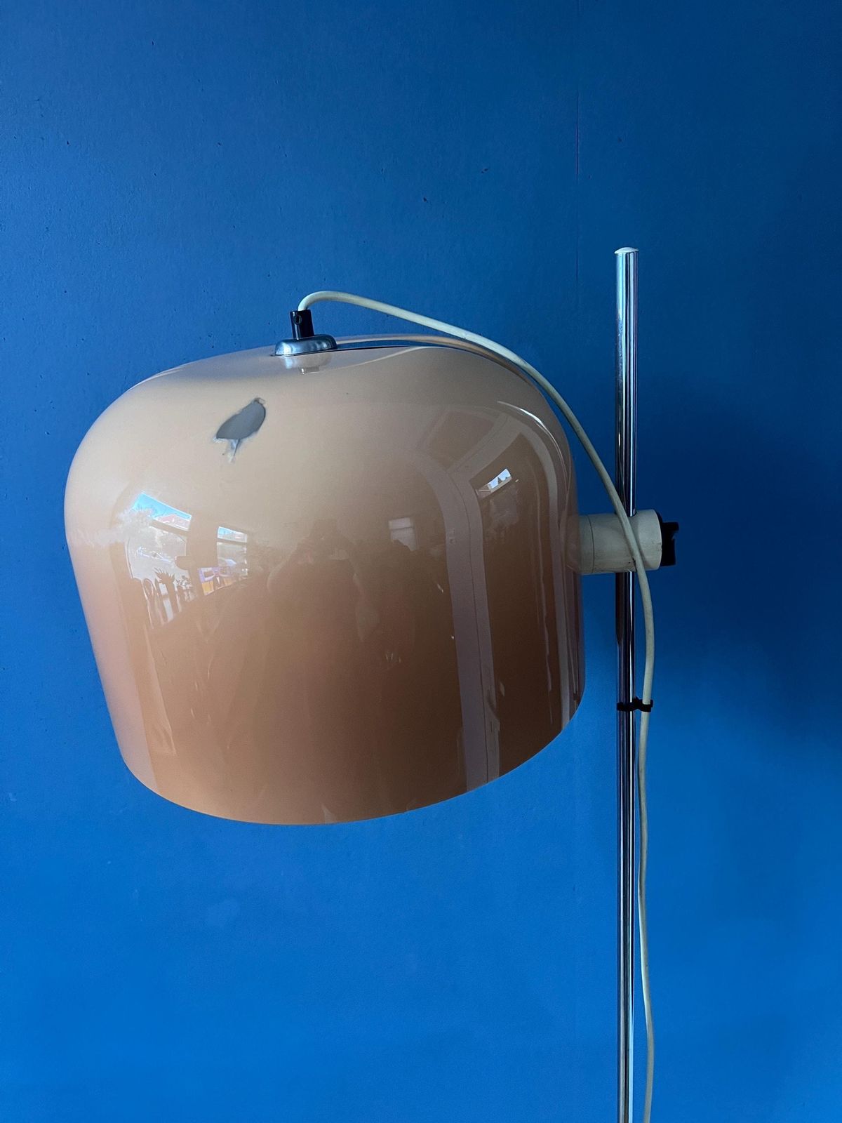939.0 Guzzini Forma Space Age Floor Lamp Chrome Base Orange Shade photo
