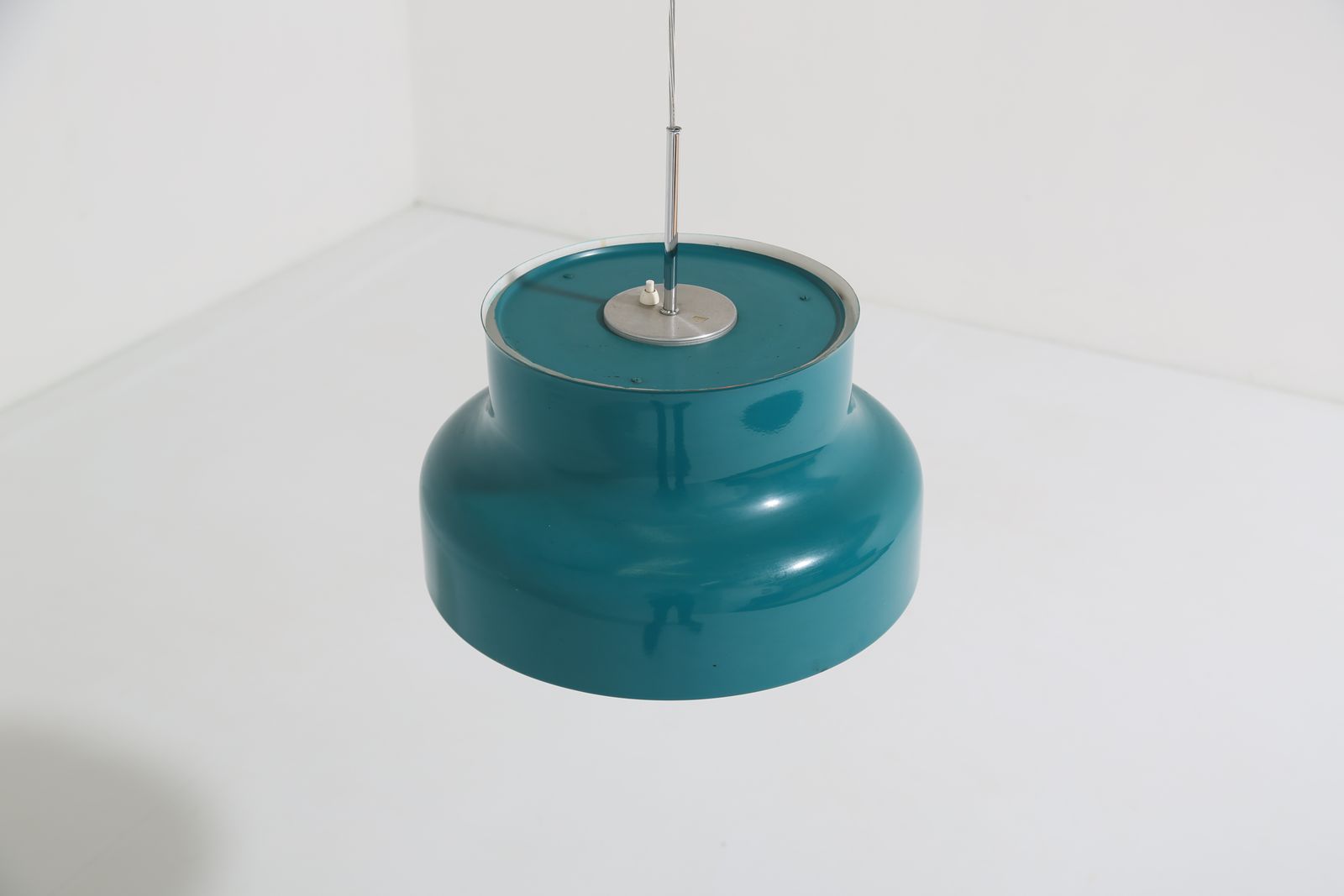 Plafonnier mid-century en métal laqué bleu-vert « Bumlingen » par Anders Pehrson pour Ateljé Lyktan, 1968 photo vinterior