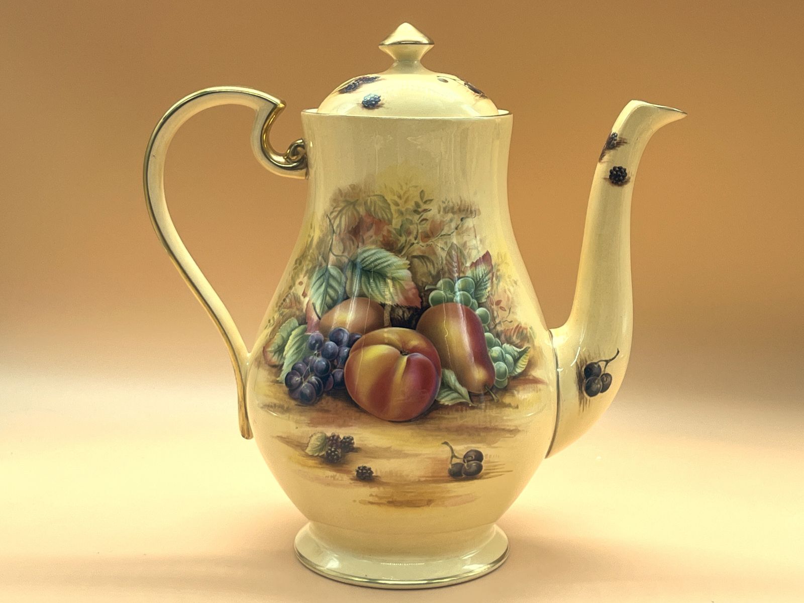 Aynsley China Orchard Gold Design Large 2 Pint Capacity New / Unused Coffee Pot. photo for sale