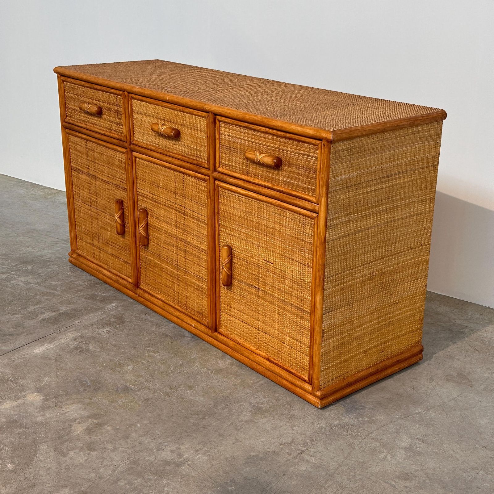 photo vinterior Vintage Rattan & Bamboo Sideboard / Credenza, 1970s