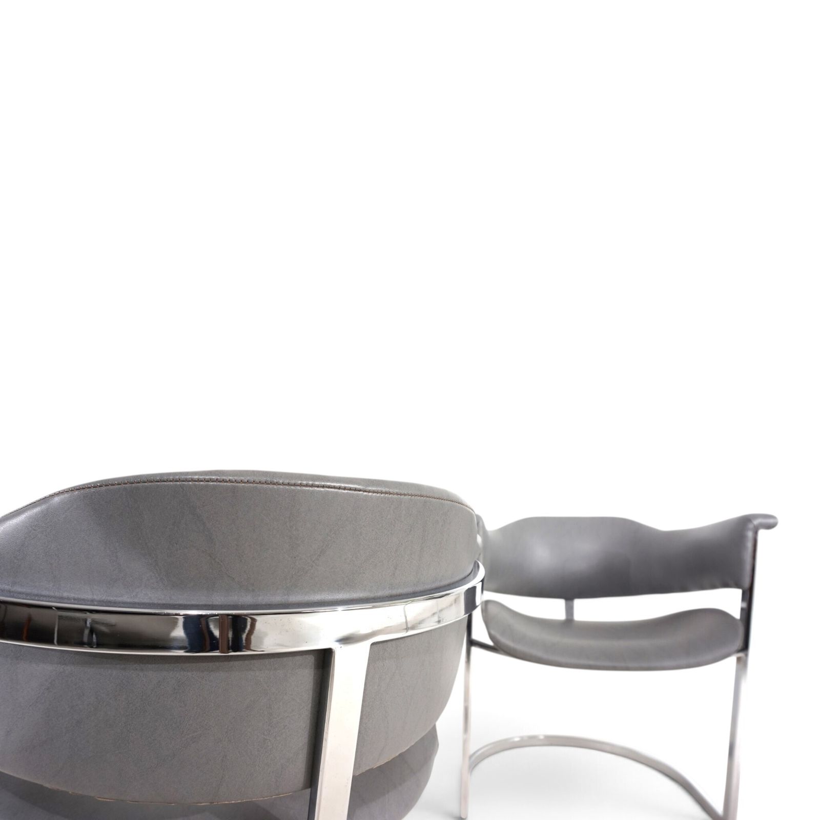 photo buy Set van 4 eetkamerstoelen van Vittorio Introini voor Mario Sabot, 1970