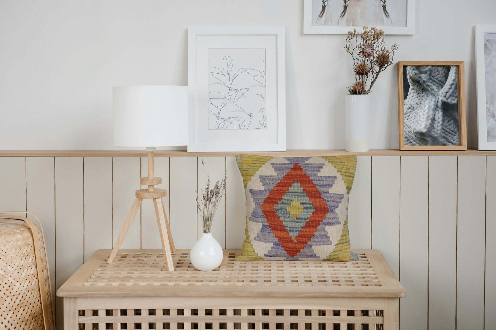 Traditionele geometrische kussenhoes, vintage Afghaanse kilim kussen woondecoratie photo vinterior