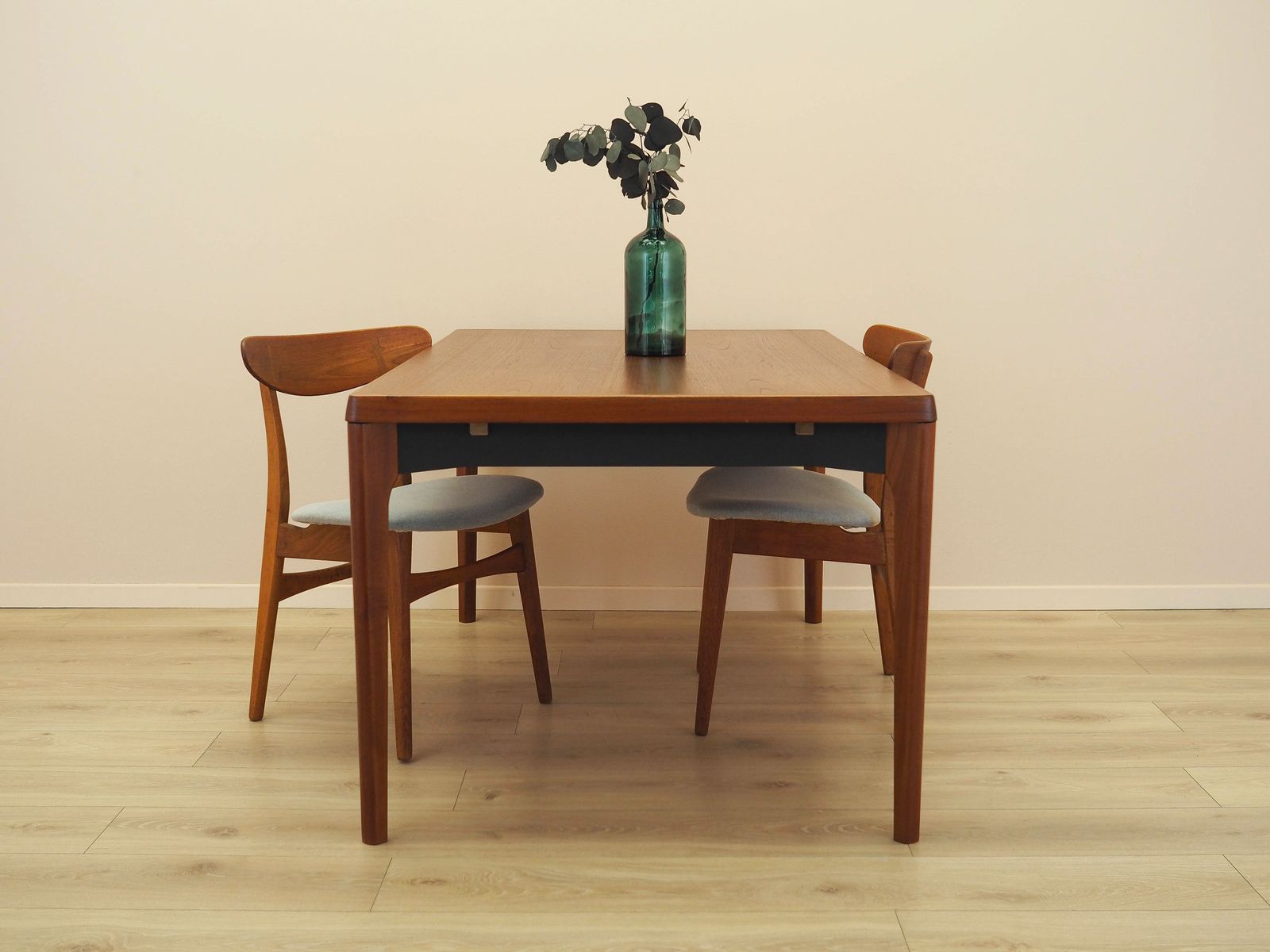 Teakhouten uitschuifbare eettafel van Henning Kjærnulf, Vejle Stole & Møbelfabrik, Denemarken, jaren 1960 photo Meubels