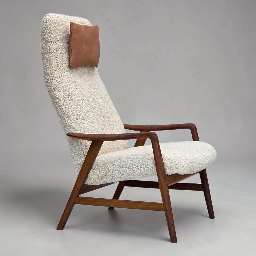 Ca. jaren 1960, Deens design van Alf Svensson, Echt schapenvacht, Opnieuw bekleed.