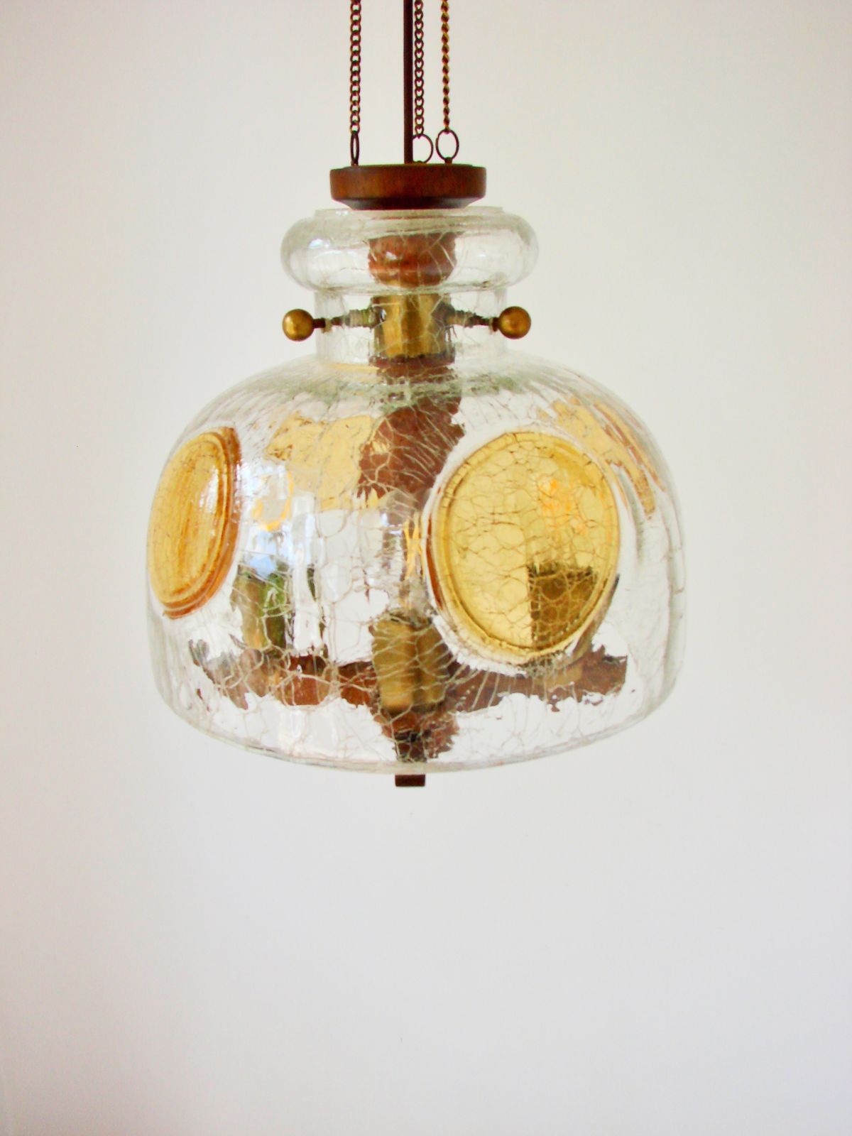 photo furniture Modernistische hanglamp, jaren 1970.