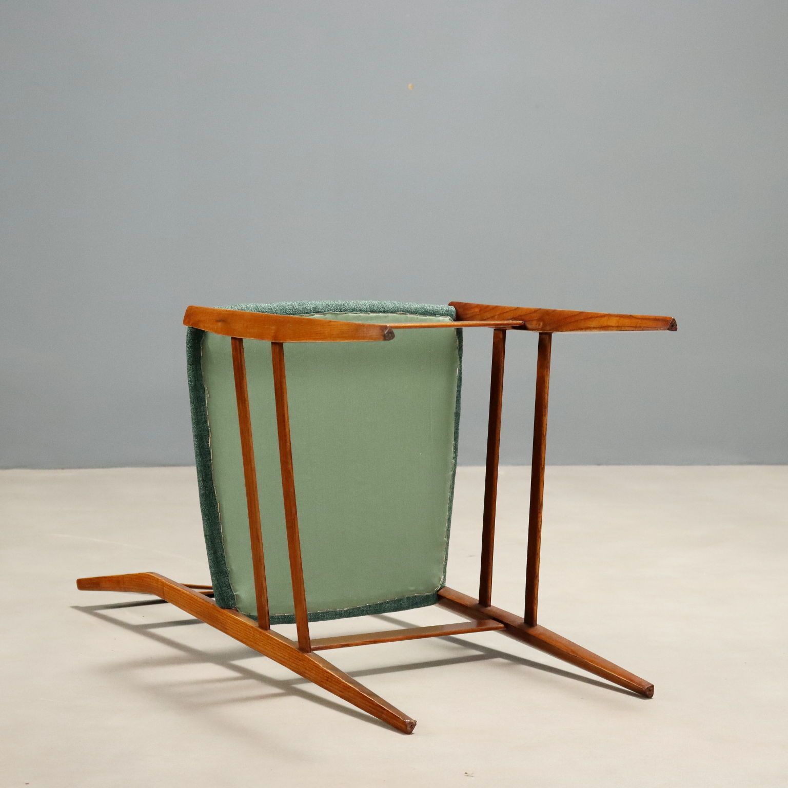 Vintage stoelen Cassina 699 Superleggera design Gio Ponti Italië jaren 1960 photo vintage