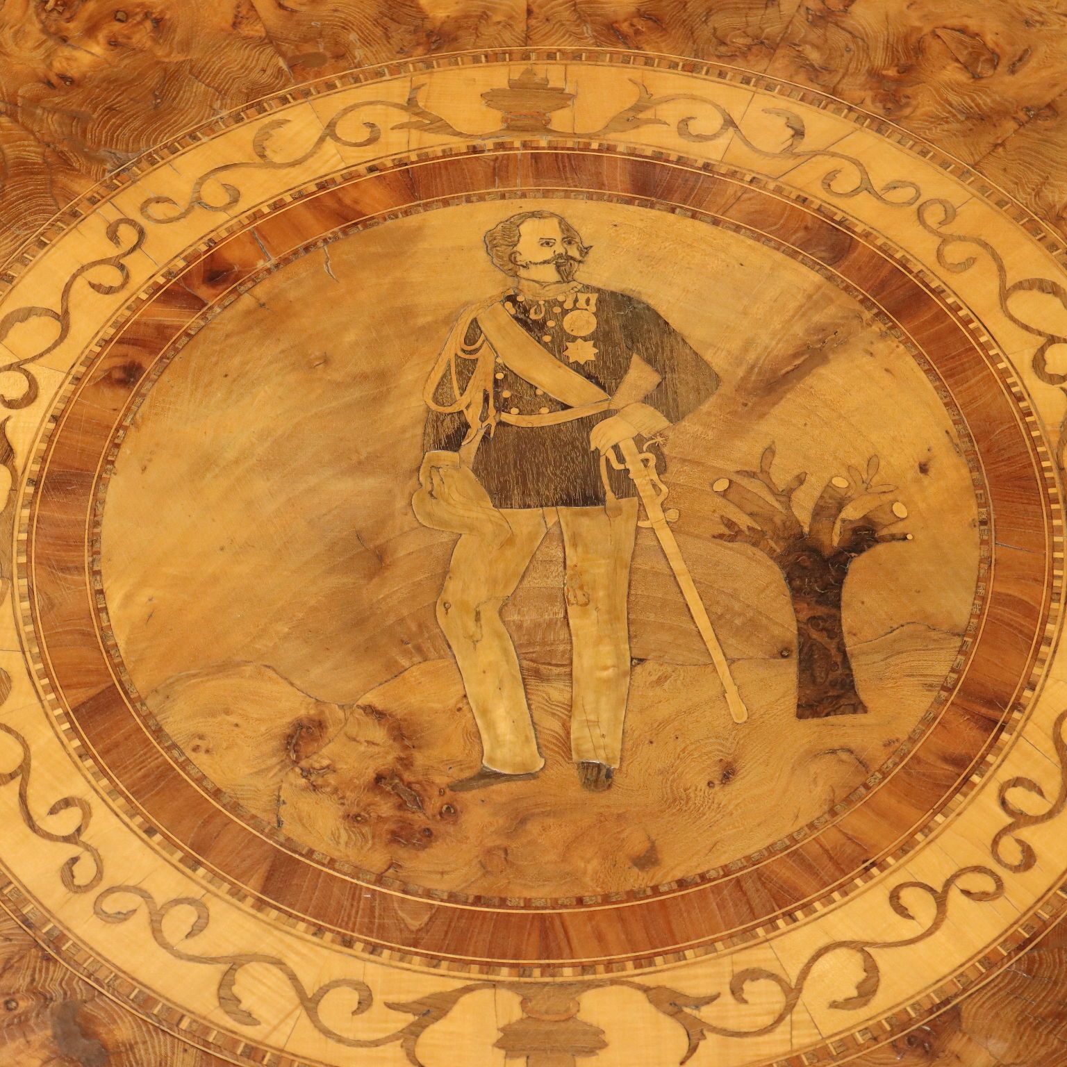 Antique Round Table Walnut Inlays Vittorio Emanuele II XIX Century photo buy