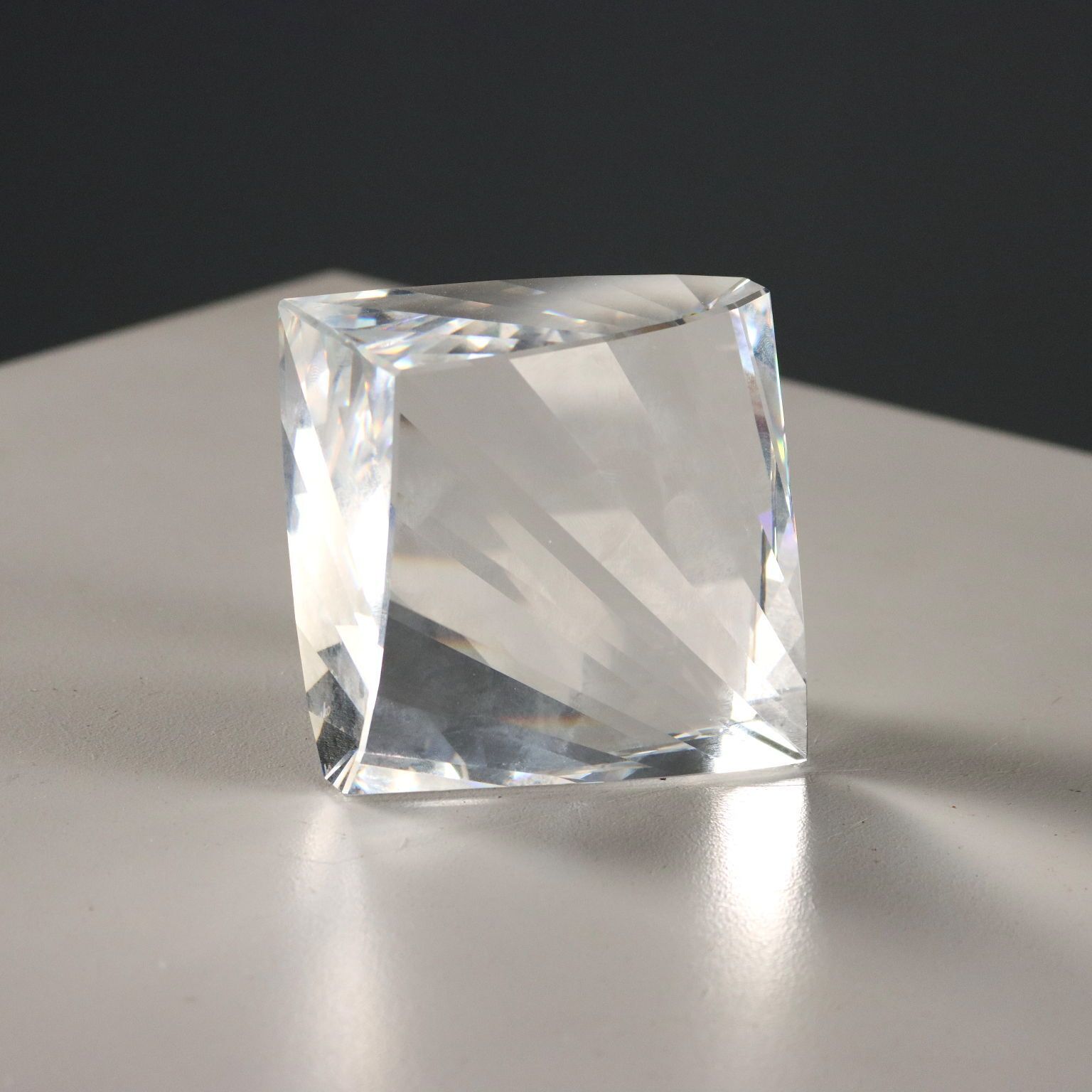 Darko Briefbeschwerer in Swarovski-kristal