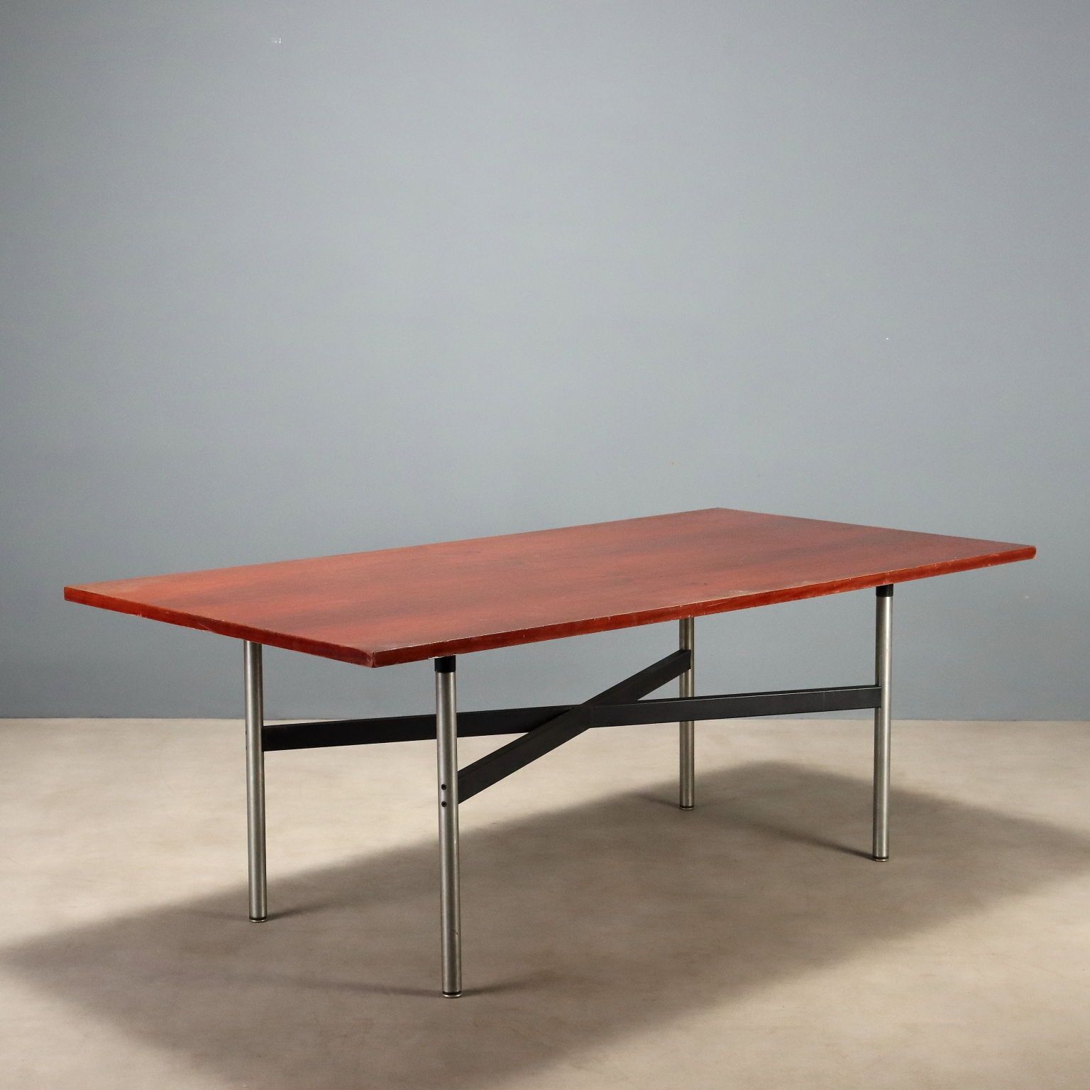 Eettafel van Katavolos, Kelley en Littell voor ICF De Padova