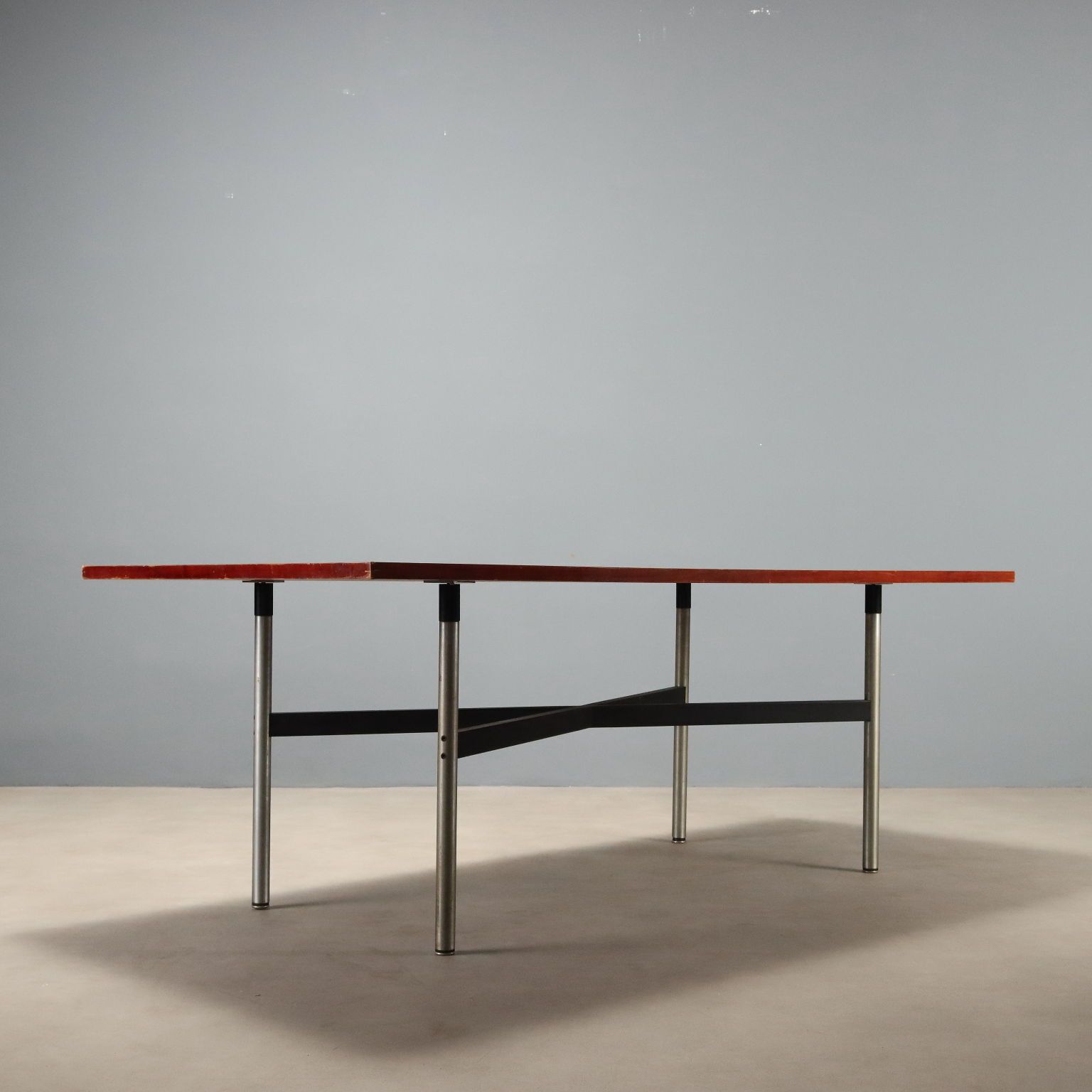 Eettafel van Katavolos, Kelley en Littell voor ICF De Padova photo vintage
