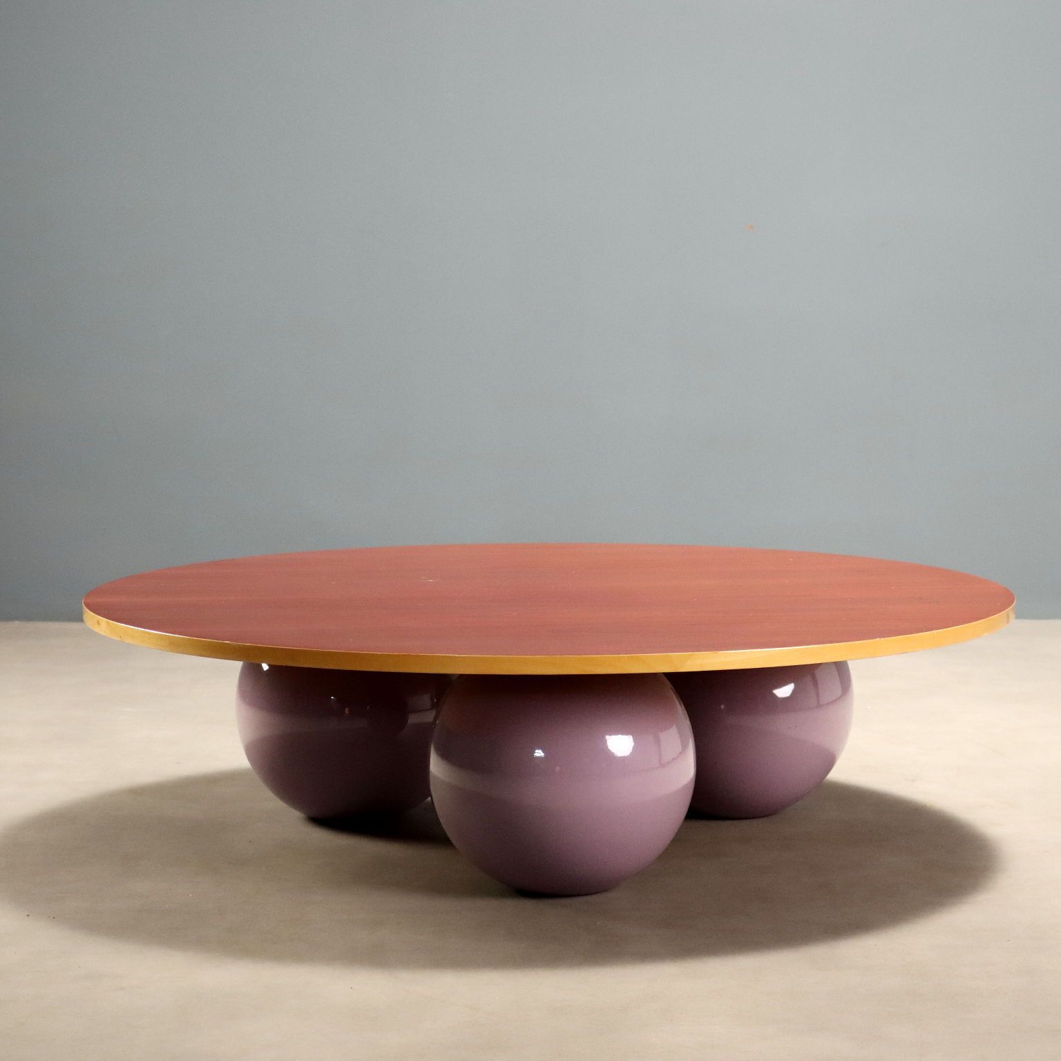Vintage Salontafel Gefineerd Hout Keramische Bollen Design jaren 1980 photo for sale