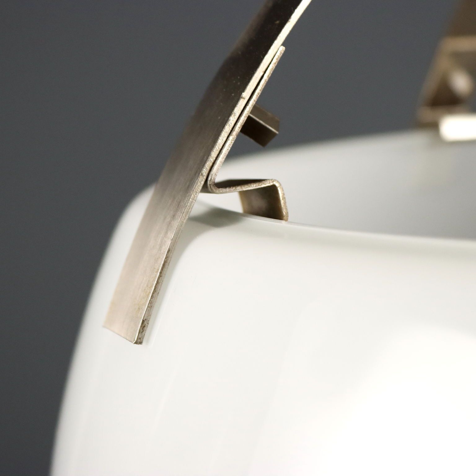 Artemide Omega Lamp Design Vico Magistretti Metaal Italië jaren 1960 70 photo vintage