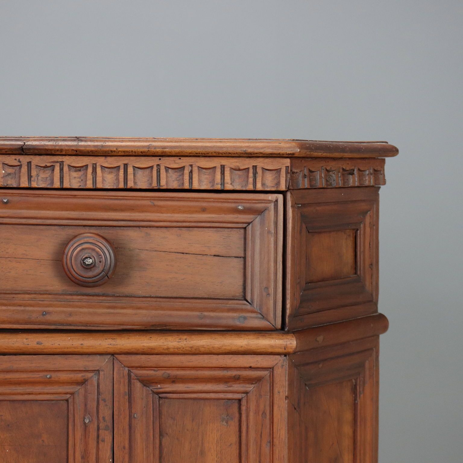 Baroque Corner Cupboard Walnut Carvings Italy XX Century photo vinterior