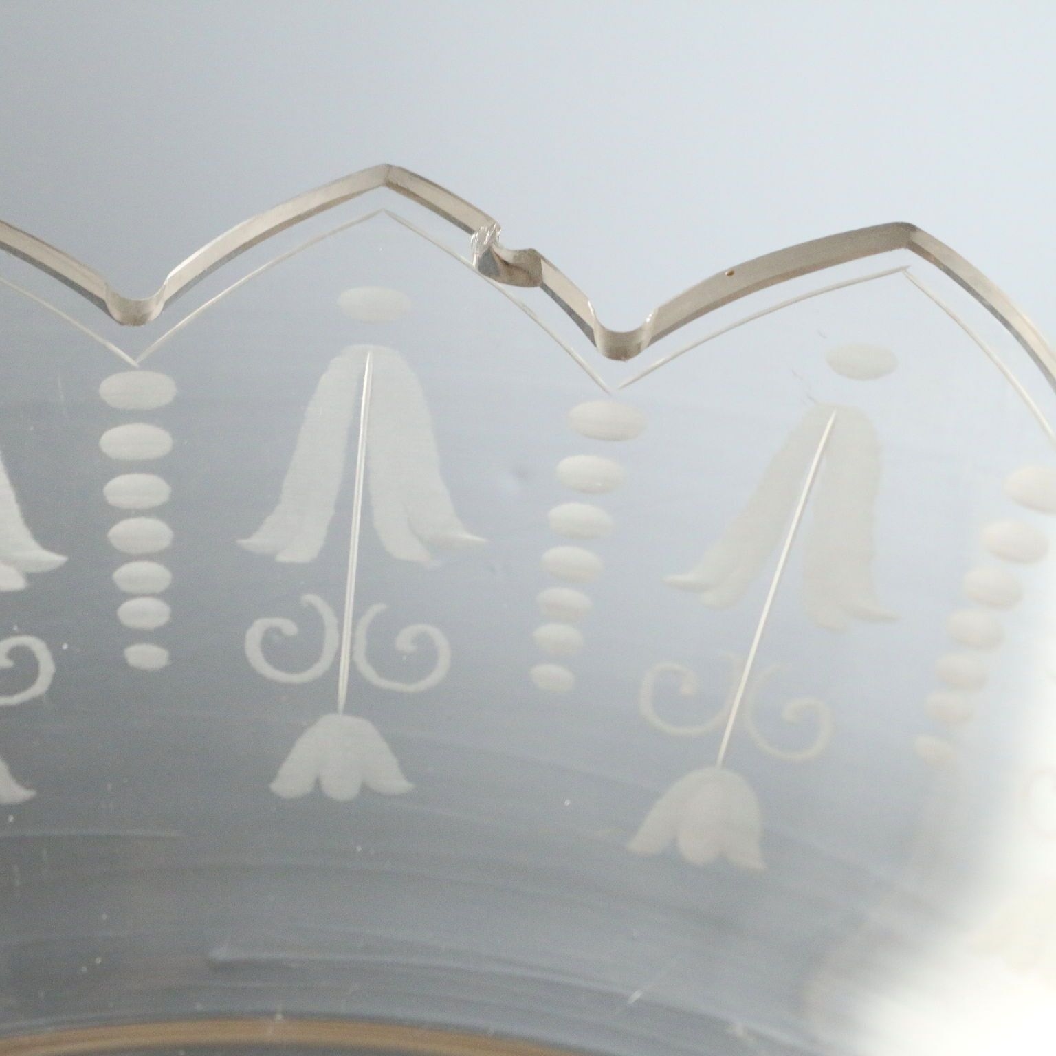 Woonaccessoires Antiek tafelstuk verguld brons glas Europa begin 20e eeuw photo