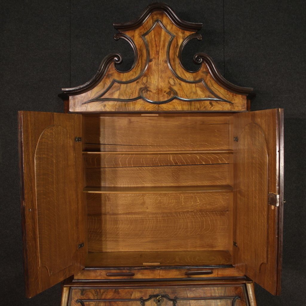 photo furniture Grand trumeau lombard du milieu du XXe siècle
