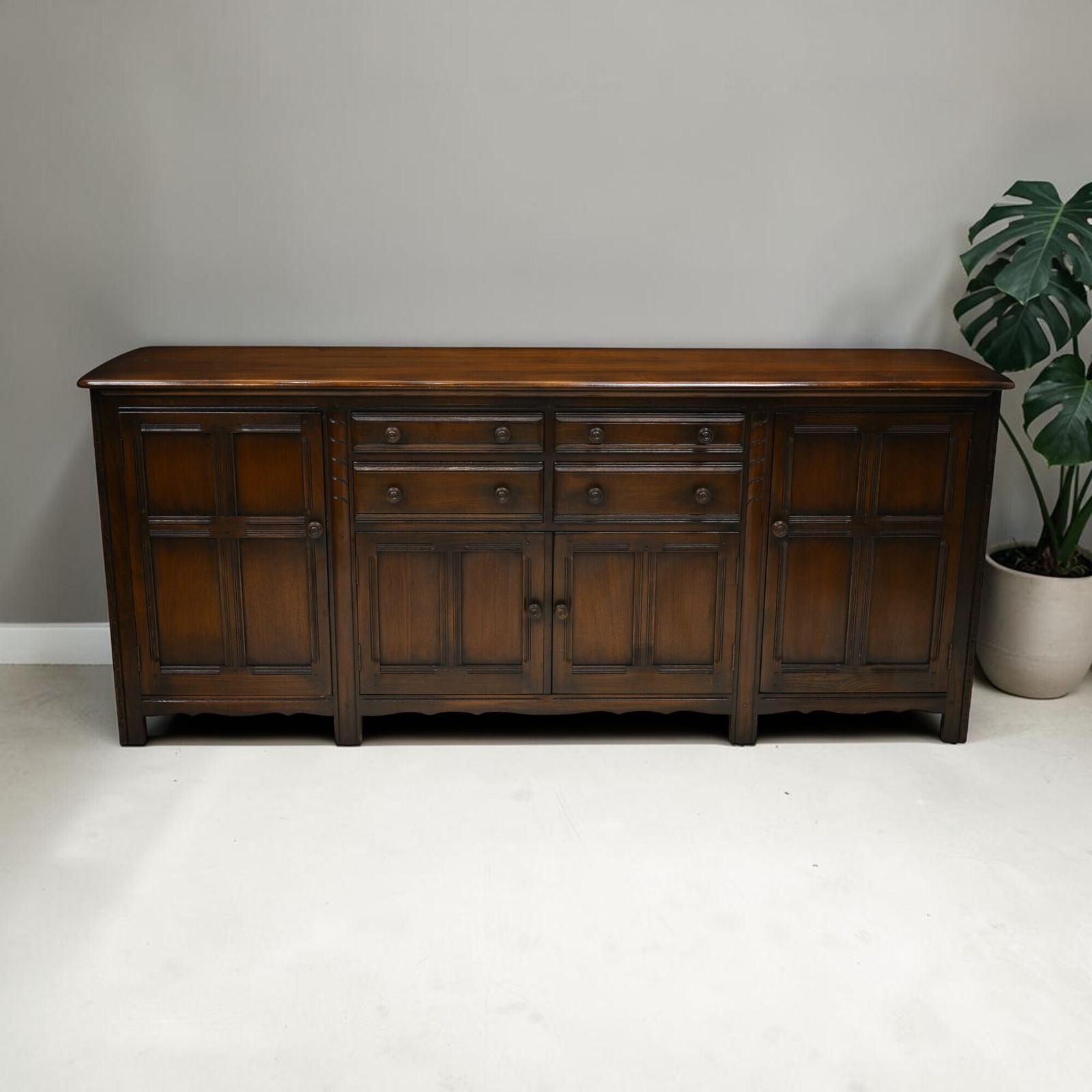 Ercol Large Grand Sideboard Model #570 215cm/7foot Wide Free Uk Delivery