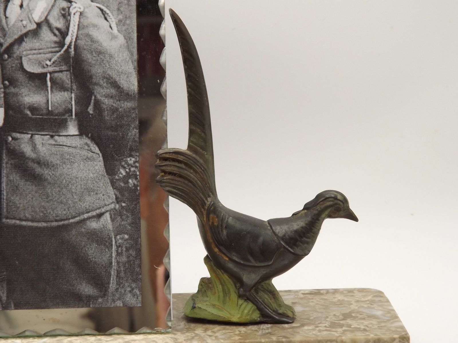 Franse art deco fotolijst met marmeren voet en 2 spelter fazanten photo Woonaccessoires
