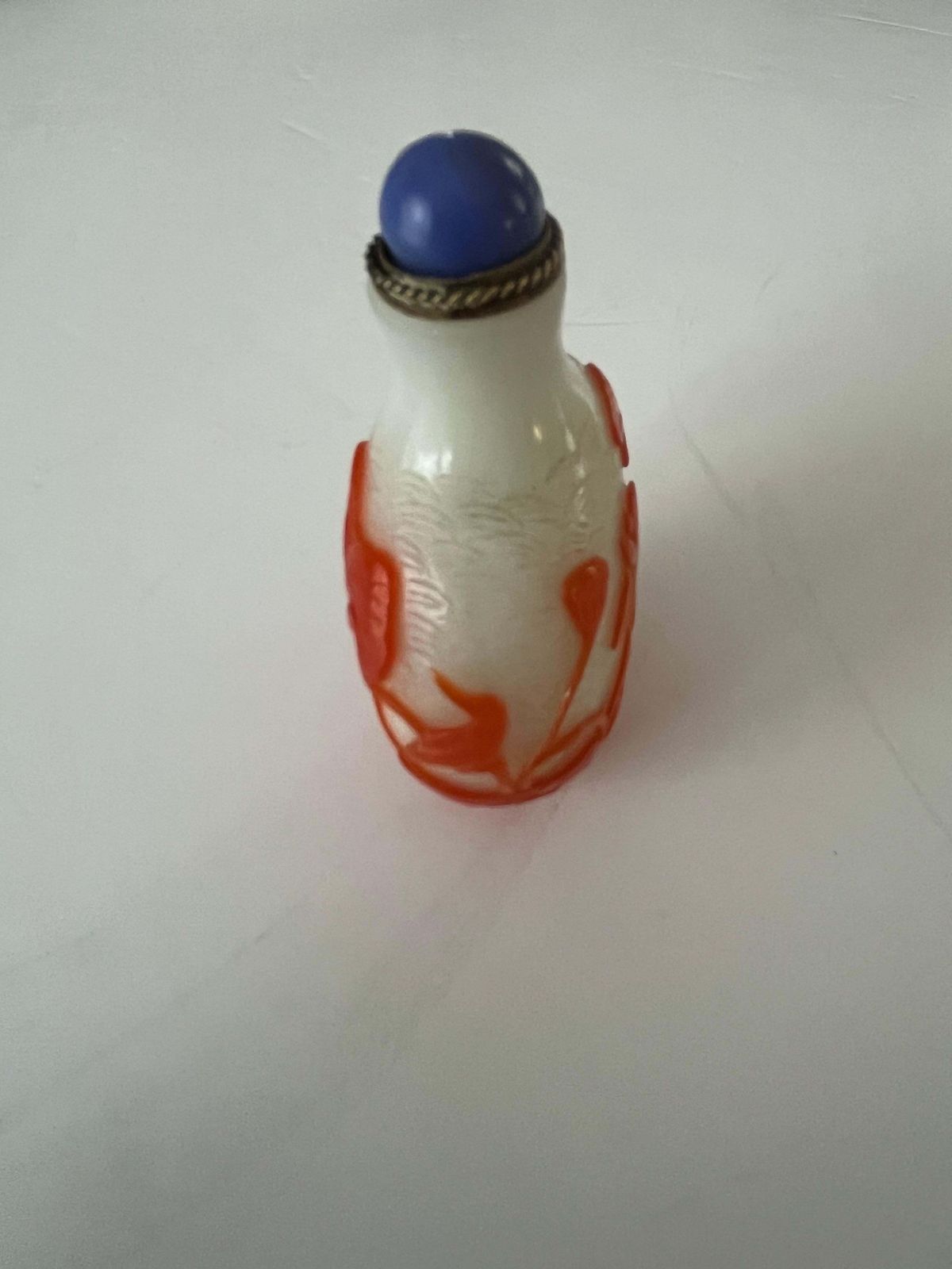 Chinese Export Snuff Bottle In Overlay Cameo Glass Finely Carved, Circa 1925 photo vinterior