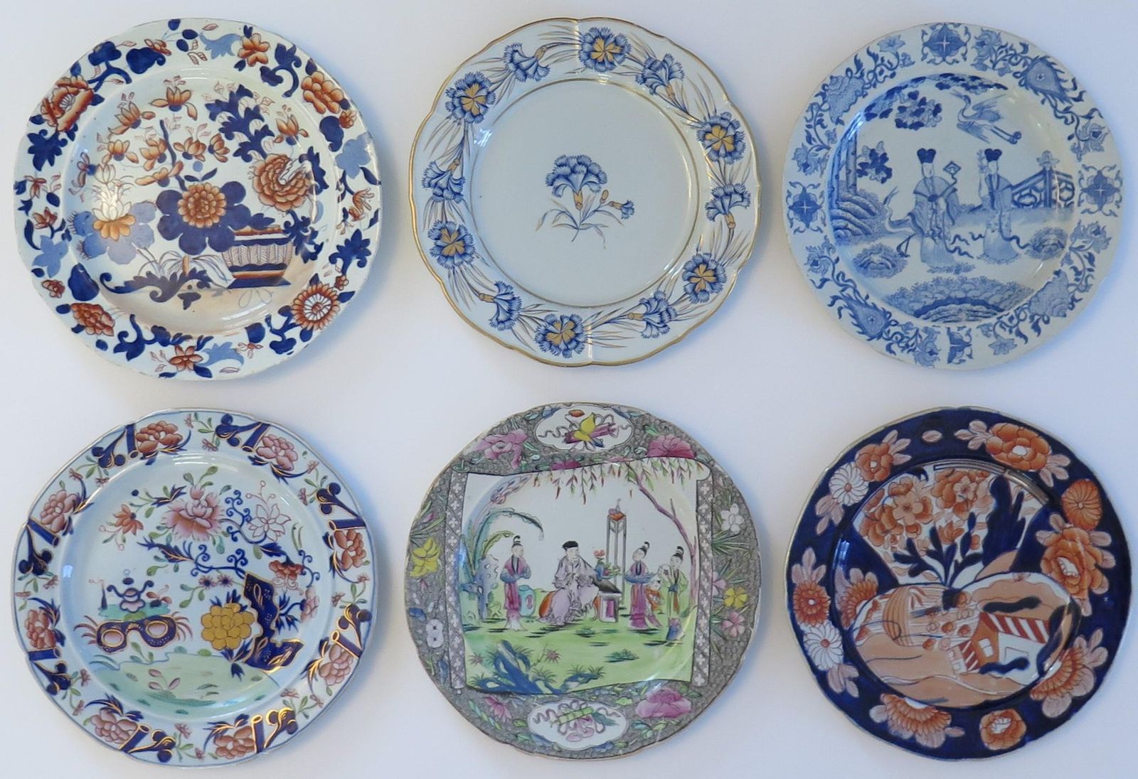 Antiek harlequin set van zes Mason's Ironstone dinerborden, 1818. photo furniture