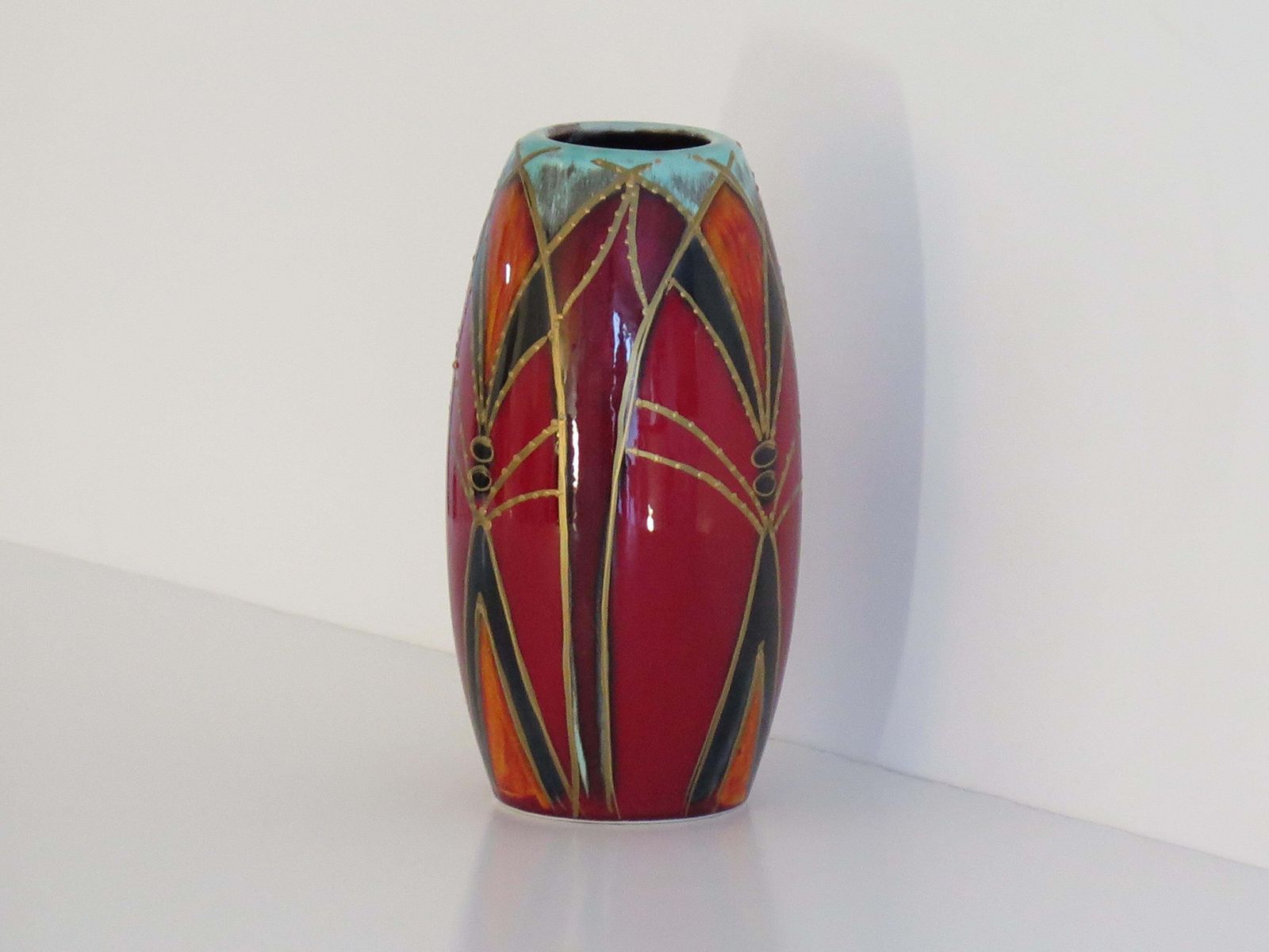 Anita Harris handgeschilderde vaas, Flambe Glaze, geometrisch motief photo vintage