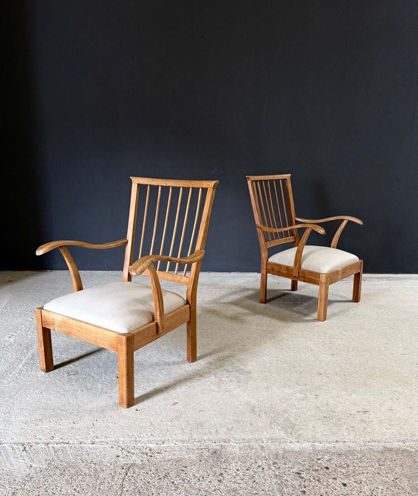 Modernistische Dutch Design Lounge Chairs uit de jaren 1930 van Bas Van Pelt. photo Meubels