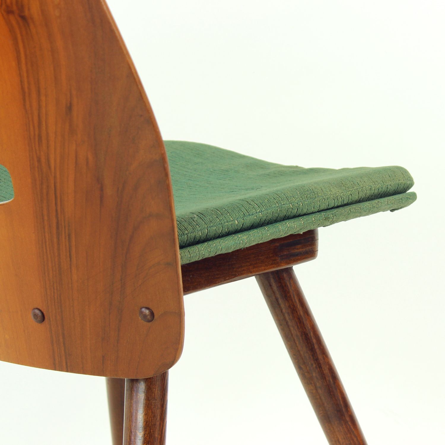 Paar Lollipop stoelen van František Jirák voor Tatra Nábytok, Tsjecho-Slowakije, jaren 1960 photo furniture