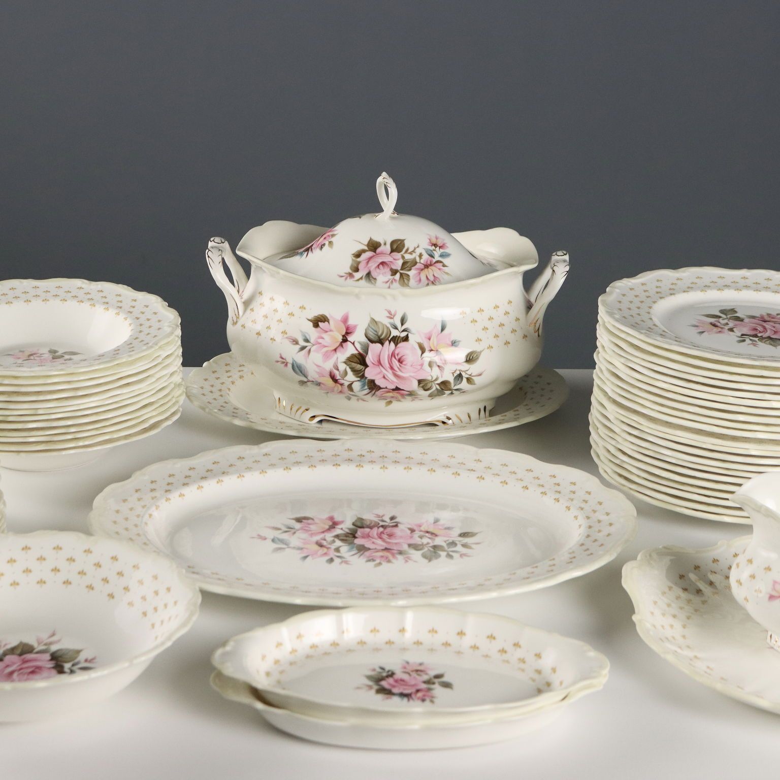 Antique Plate Service Marie Louise Royal Albert England XX Century photo for sale