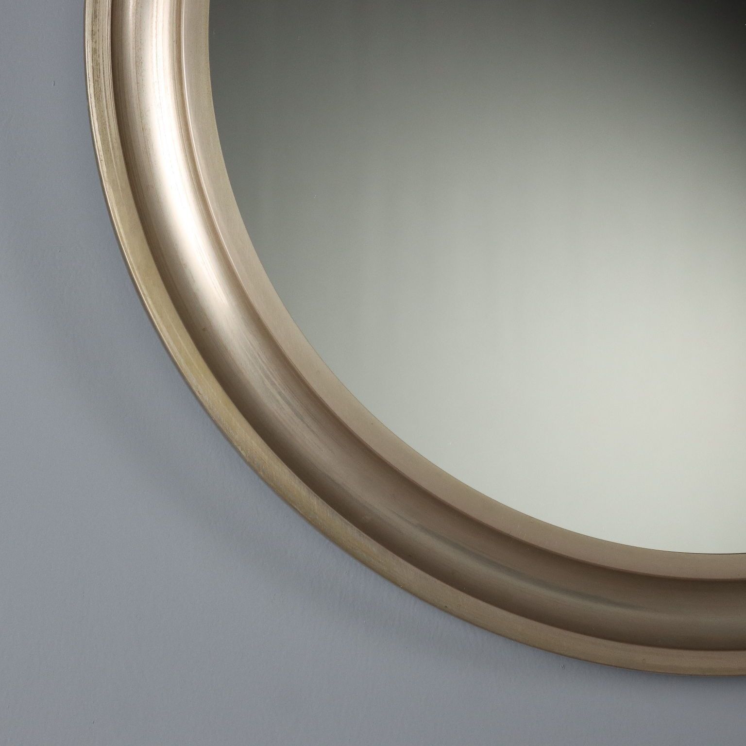 Vintage ronde spiegel geanodiseerd aluminium design Italië jaren 1960 photo Woonaccessoires