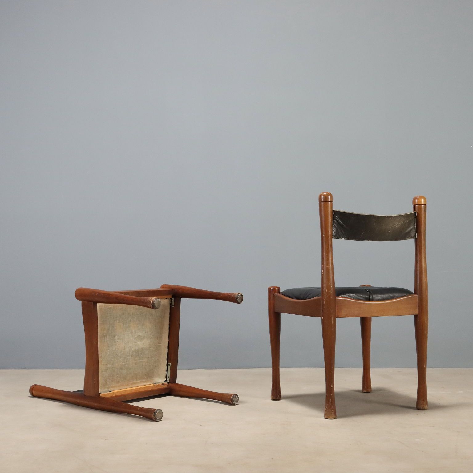 Meubels Zes stoelen uit de jaren 1970 van Silvio Coppola voor Bernini photo
