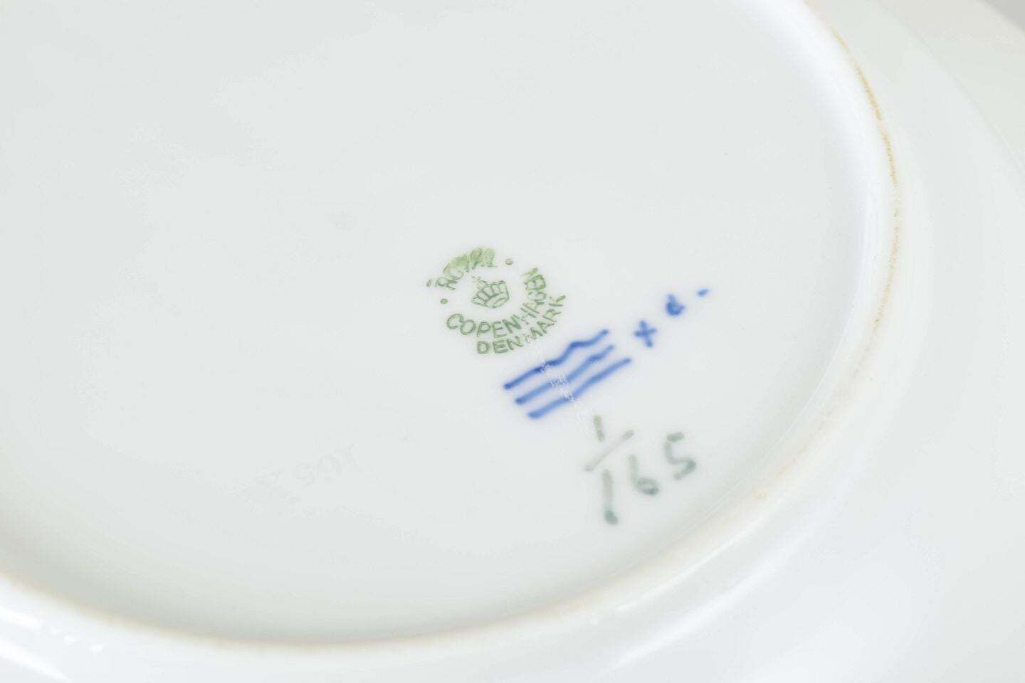 Royal Copenhagen, Blue Fluted Plain. Vier diepe porseleinen borden. Jaren 1920 1940 photo Woonaccessoires