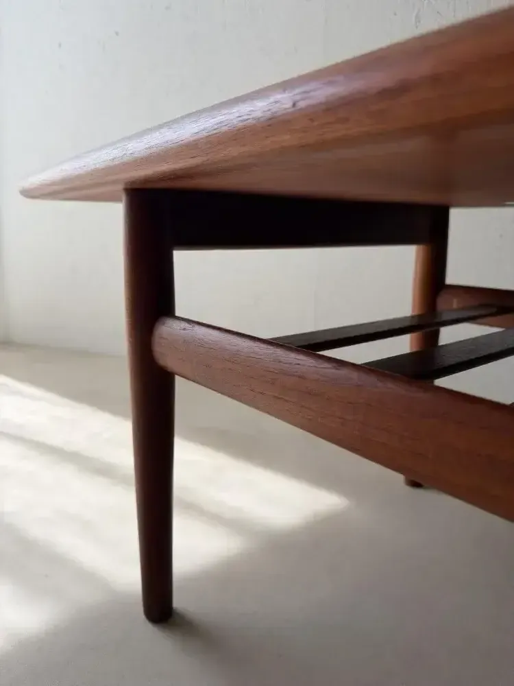 Grete Jalk Teak Salontafel Glostrup Møbelfabrik ca. jaren 1960 photo vinterior