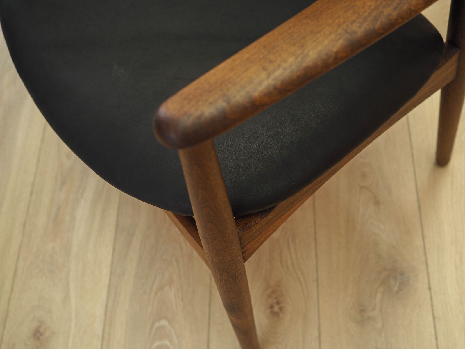 photo vinterior Lounge Chairs van Ejner Larsen & Aksel Bender Madsen voor Fritz Hansen, eiken, ca. jaren 1970