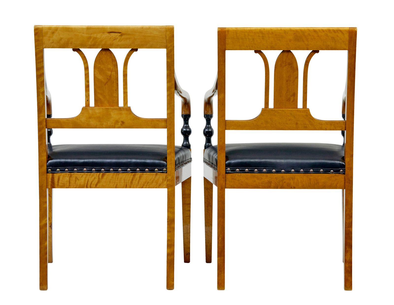Paar art deco fauteuils van Scandinavisch berkenhout photo furniture