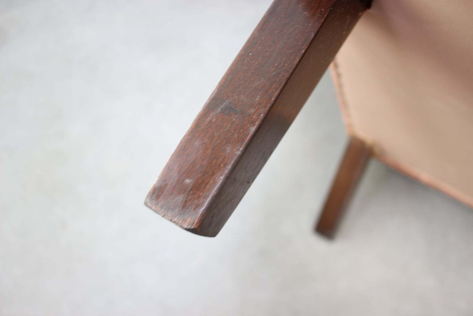 photo for sale Fauteuil Jindřich Halabala, Tchécoslovaquie, années 1950
