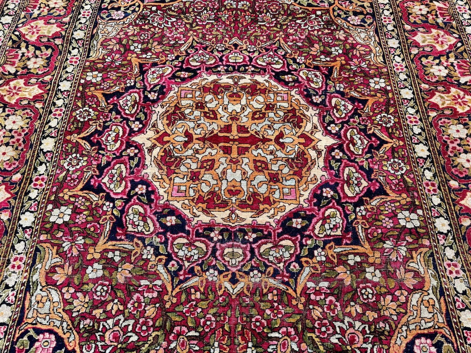Antique Isfahan Rug 2.09m X 1.39m photo buy