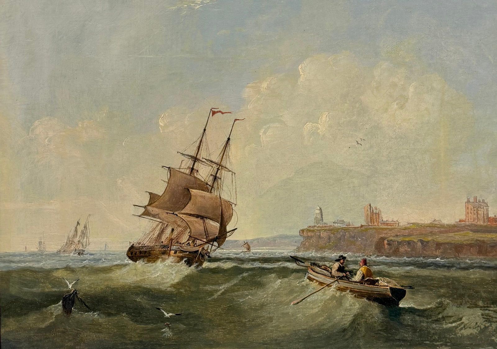 Peinture marine britannique du XIXe siècle, voiliers au large de Tynemouth Priory & Castle