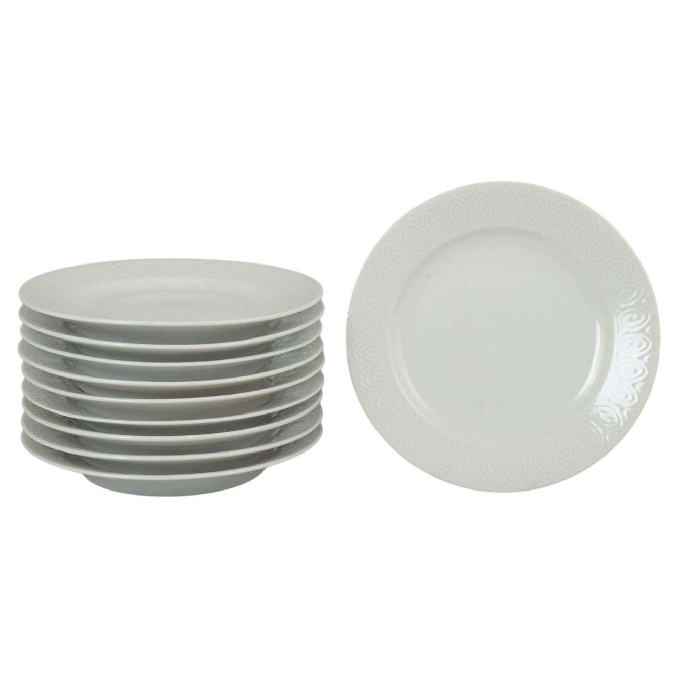 Axel Salto voor Royal Copenhagen. Set van tien porseleinen saladeborden. Ca. jaren 1960/70.