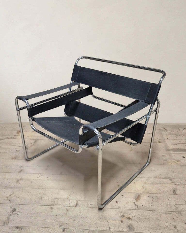 Vintage B3 Wassily Style Chair, Black Leather, Made In Italy, 1980s, 65 × 78 × 74 Cm photo 1904.0