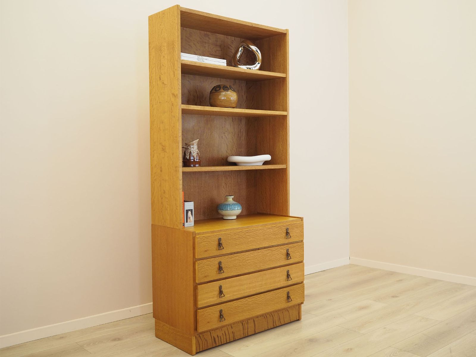 Deense Eiken Fineer Boekenkast Met Verstelbare Planken, jaren 1960 photo for sale