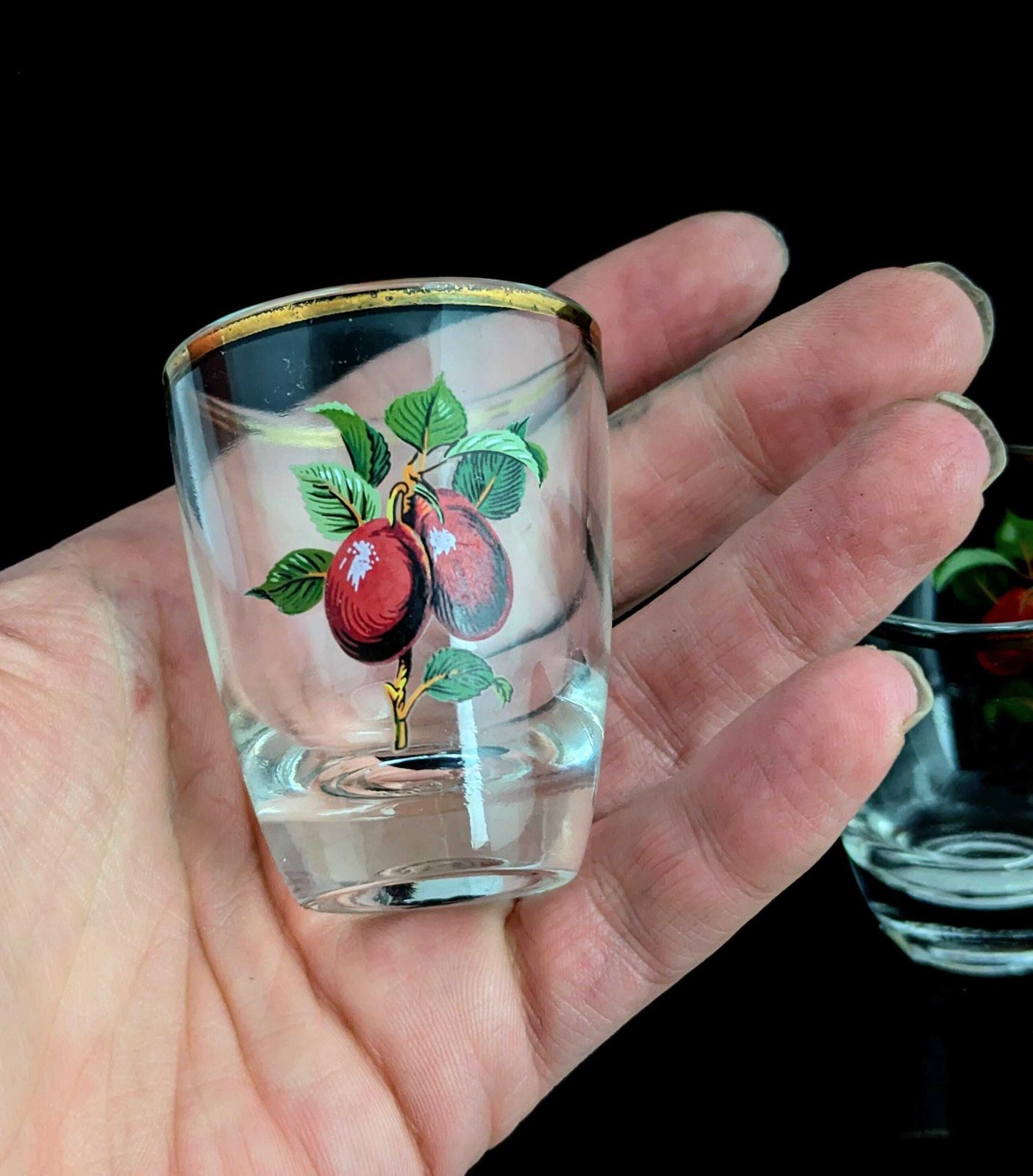 Vintage Franse Shotglaasjes, Handgeschilderd, Retro photo for sale
