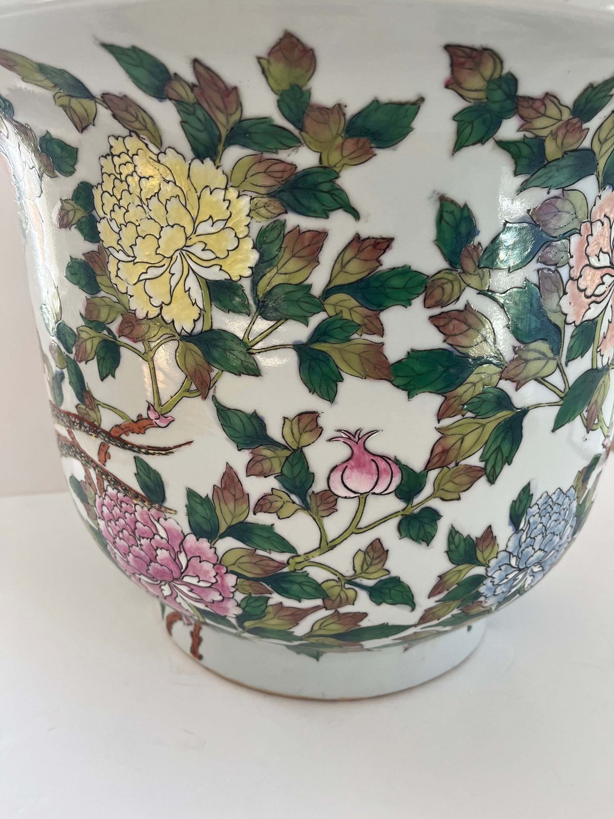 photo for sale Chinese Export Porcelain Large Jardiniere, Famille Rose, Circa 1940