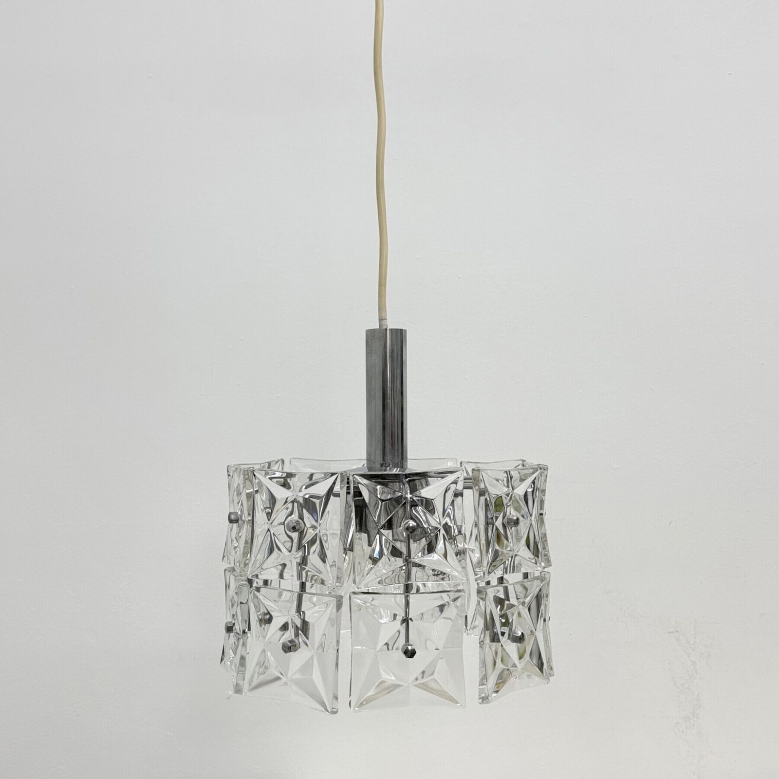 Verlichting Mid Century Design Kinkeldey hanglamp, jaren 1970 photo