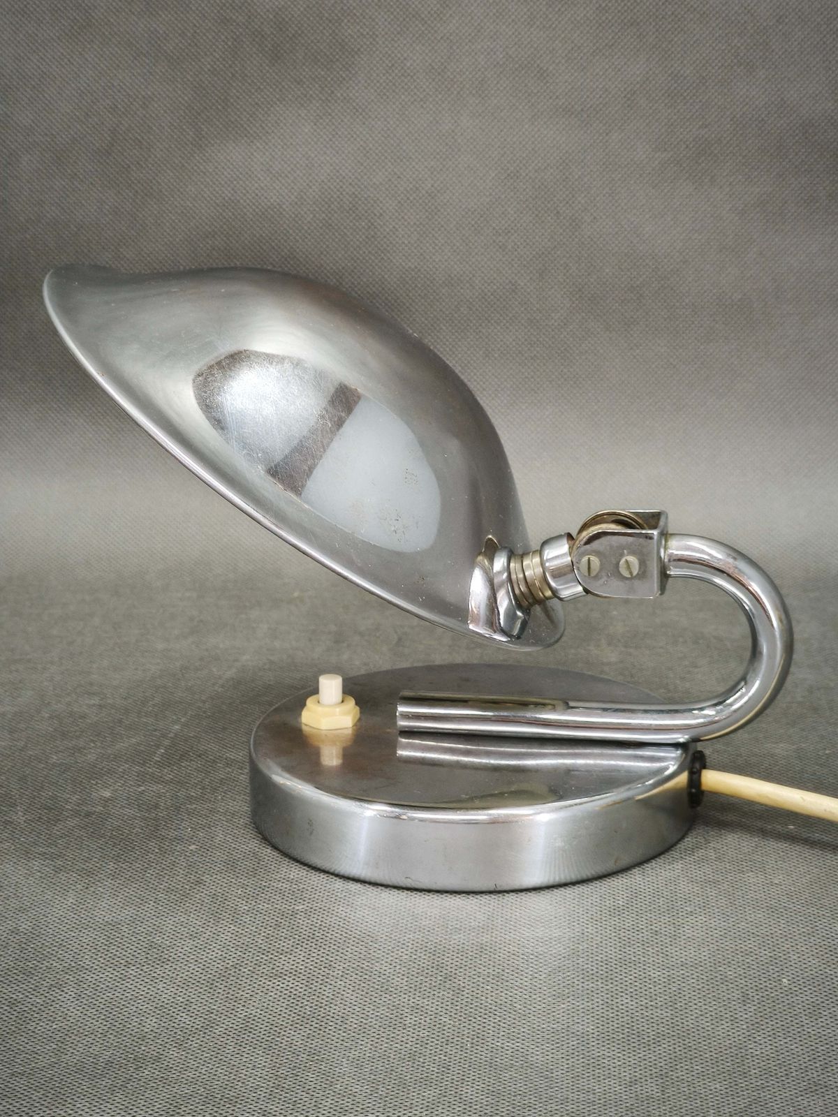 Bauhaus Chromen Tafellamp Model 3530 van Napako, Tsjecho-Slowakije, jaren 1930 photo vinterior