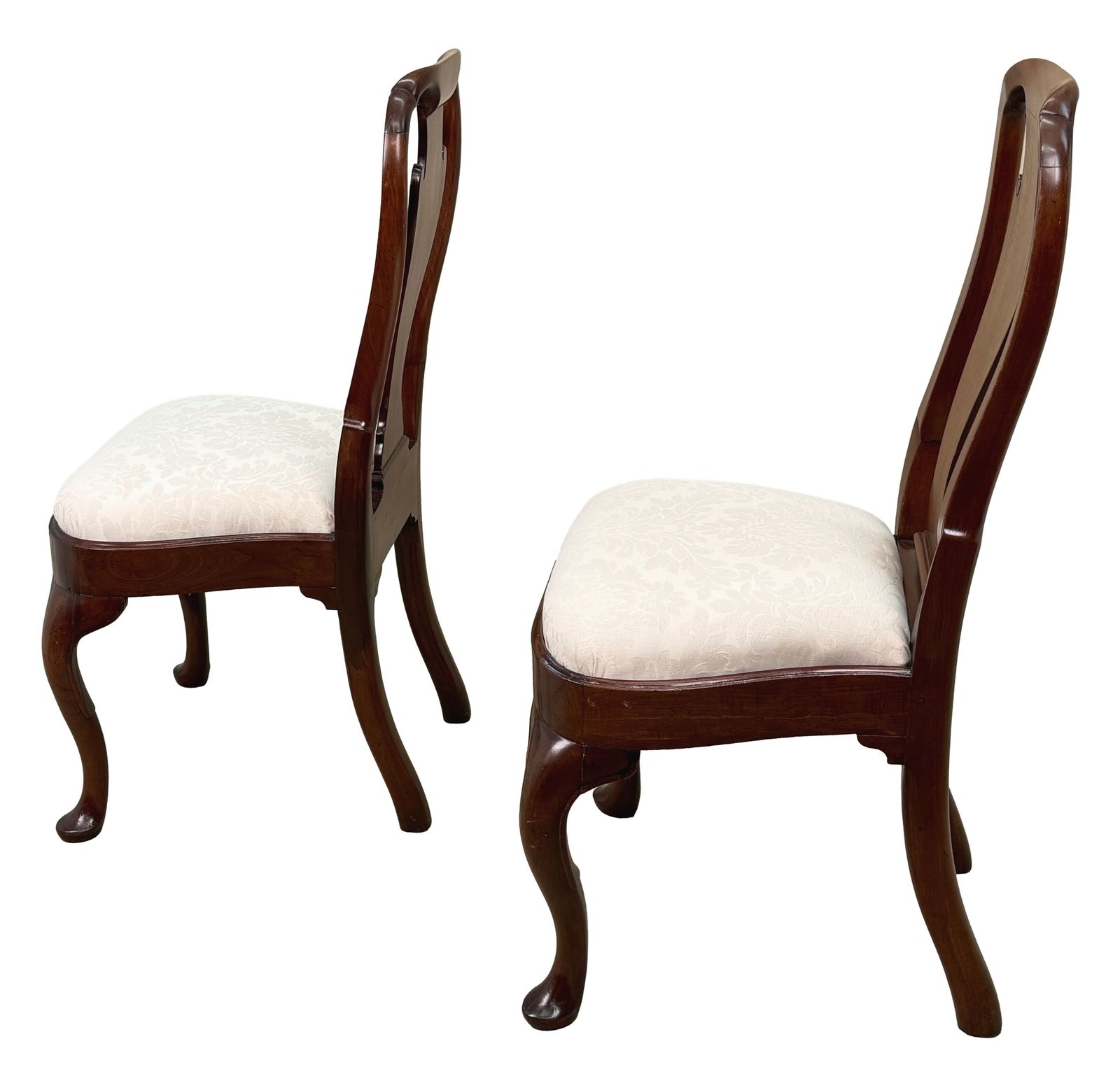 Paar walnoten stoelen, Queen Anne-periode (Engeland, ca. 1710), begin 18e eeuw photo Meubels
