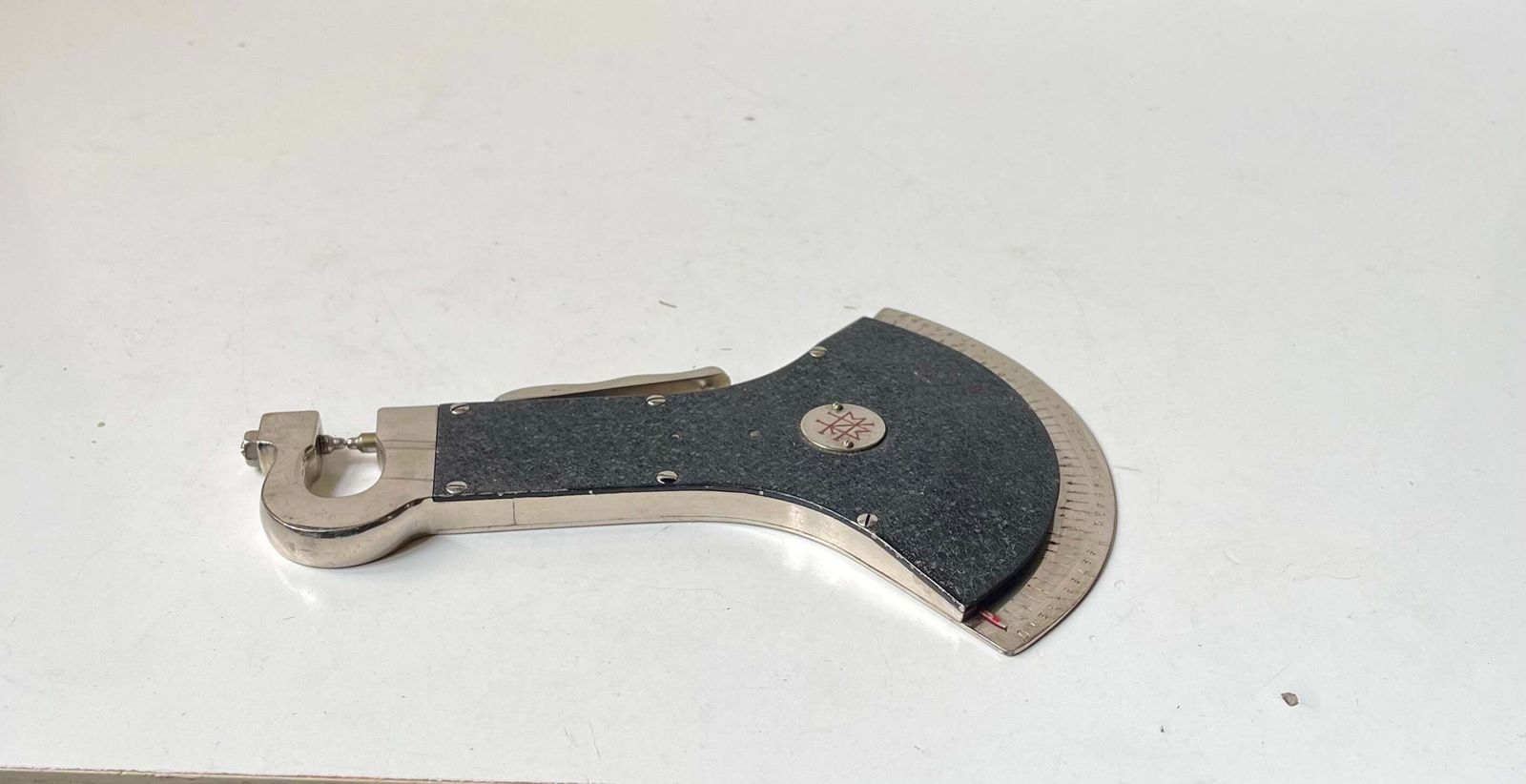 Vintage bijlkop-micrometer, dikte-meter, Made In Germany, jaren 1960 photo furniture