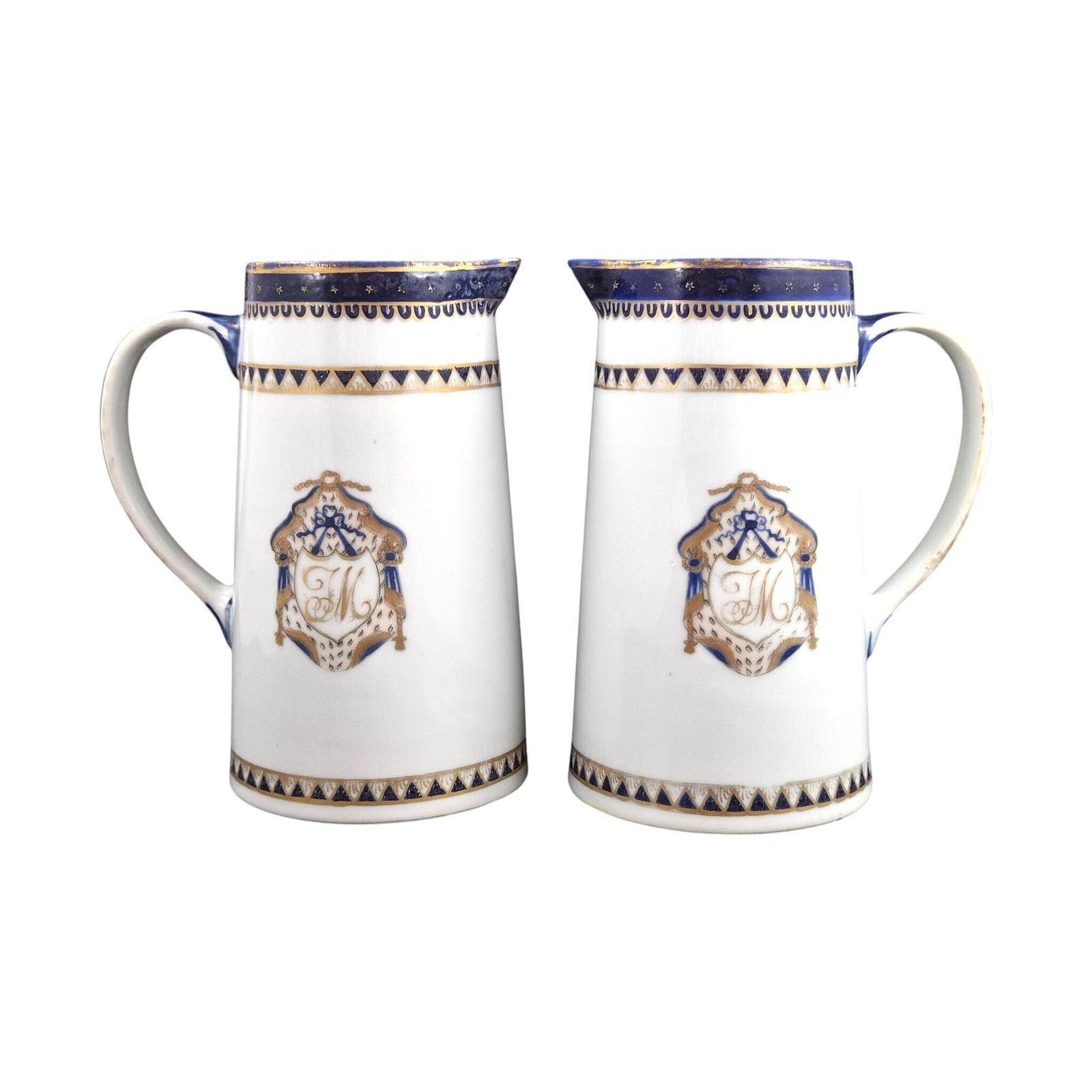 Woonaccessoires Chinees exportporselein eind 18e eeuw, gedeeltelijke service met JM-monogram photo