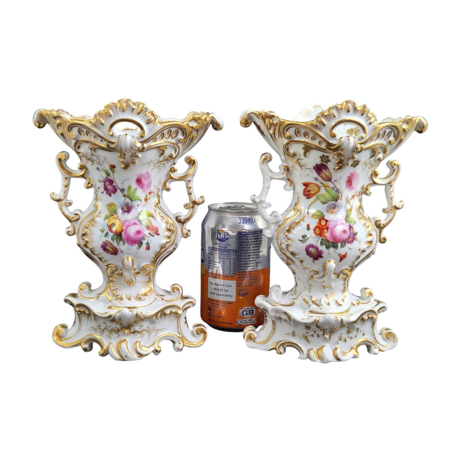 Franse Jacob Petit Rococo Revival Porseleinen Vazen, Fontainebleau, ca. 1840 photo buy