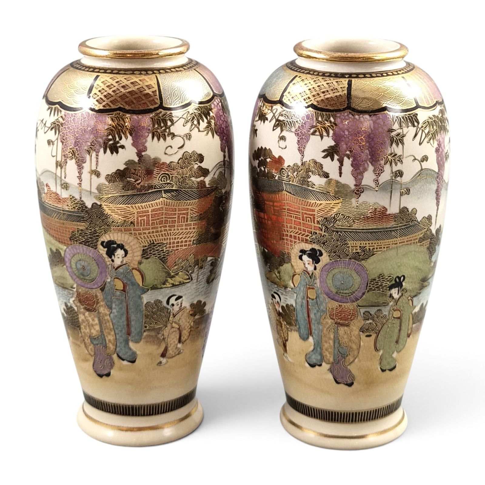 photo furniture Antiek paar Japanse Shozan Satsuma-vazen, ca. 1900-1910