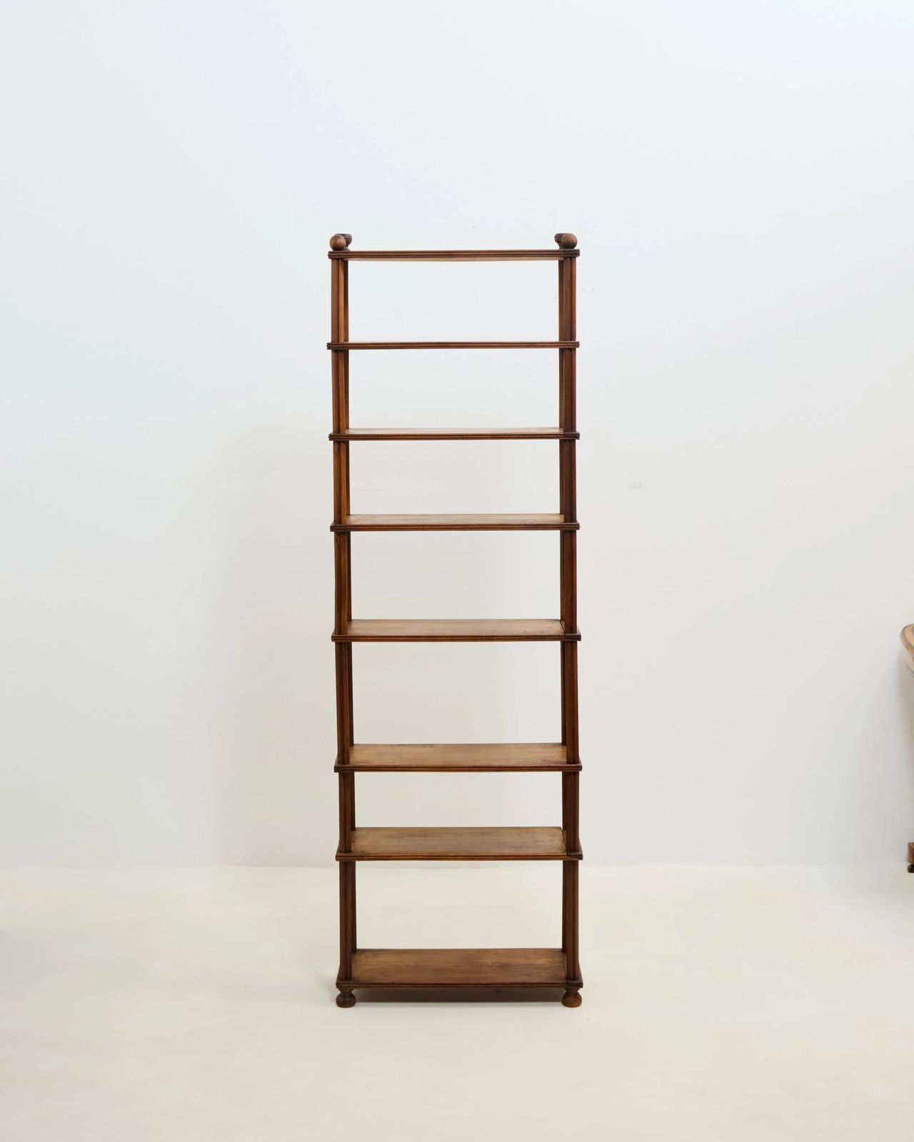 Forties Waterfall Shelves, jaren 1940 photo for sale